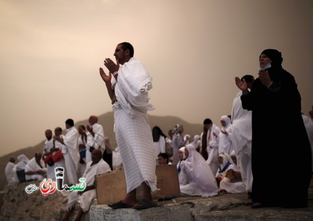 مباشر:استقرار جموع حجاج بيت الله الحرام على صعيد عرفات الطاهر لأداء ركن الحج وحجاجنا بخير 